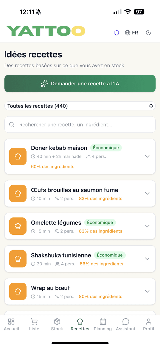 Capture d'écran des suggestions de recettes Yattoo basées sur le stock disponible